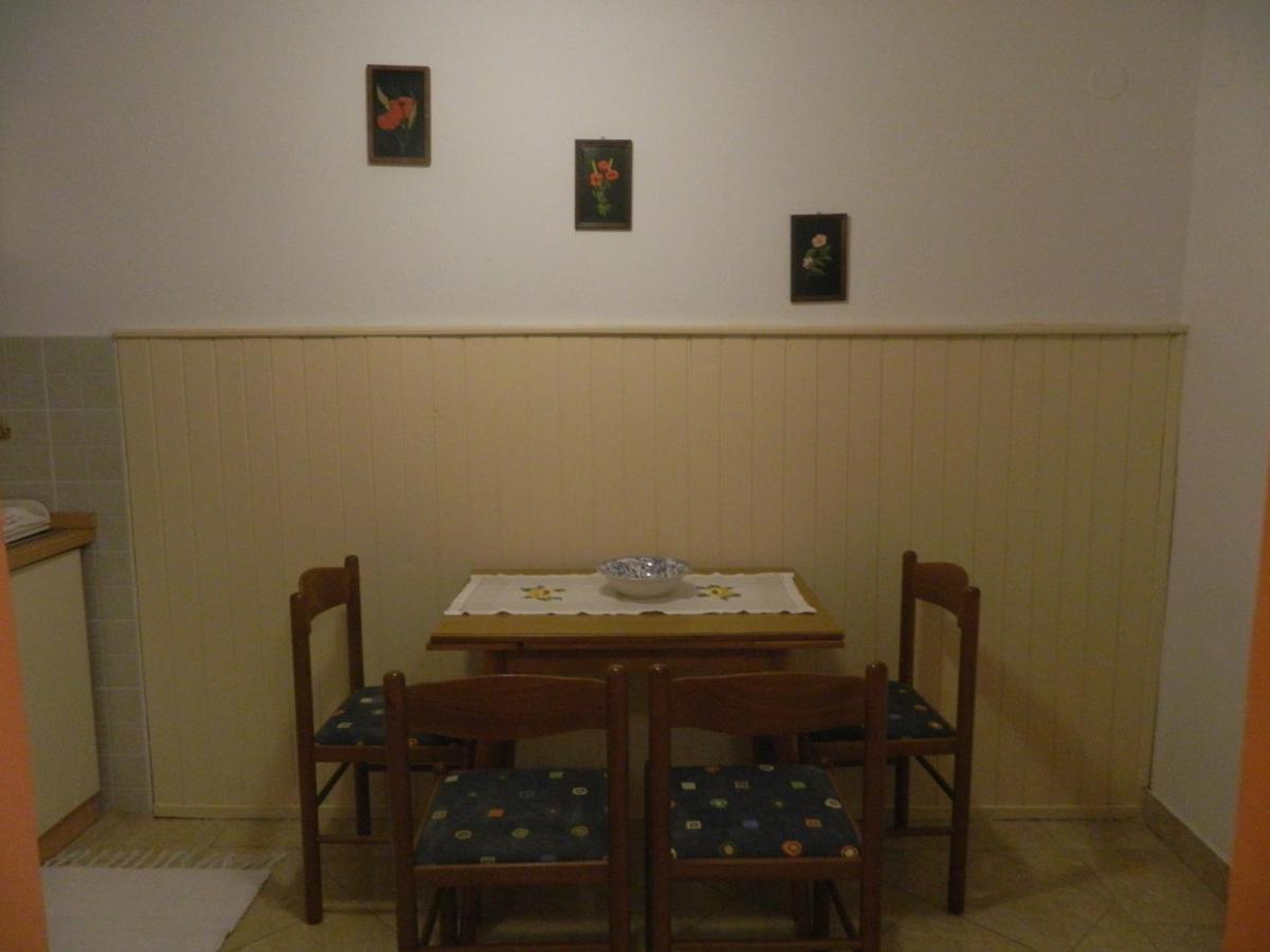 Apartments Vila Vanda Porec Luaran gambar