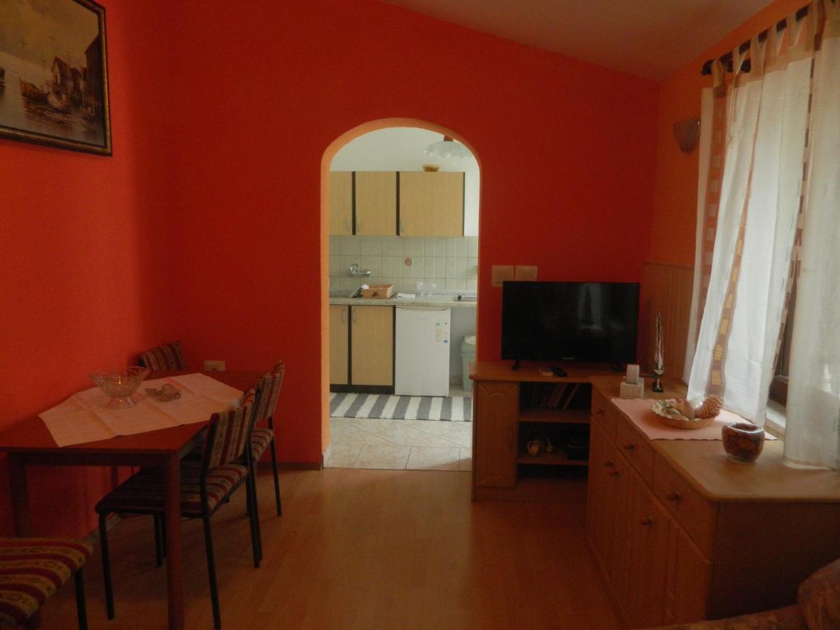 Apartments Vila Vanda Porec Luaran gambar