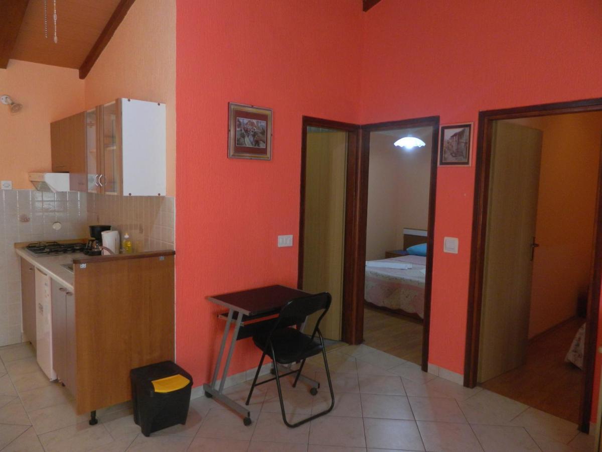 Apartments Vila Vanda Porec Luaran gambar